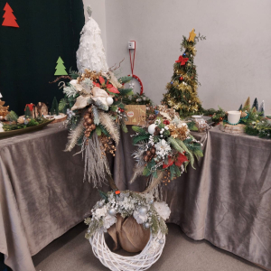 Jasełka i kiermasz bożonarodzeniowy